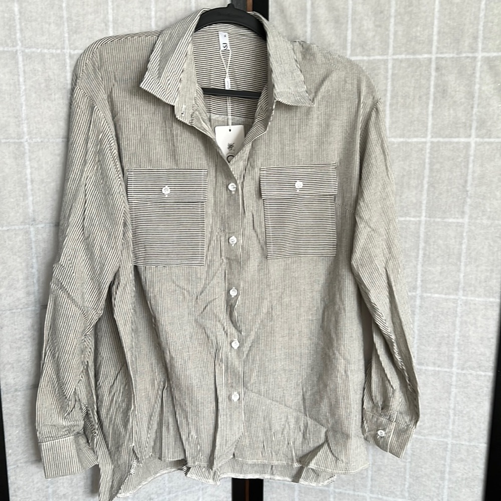 Nwt gray and cream striped shirt